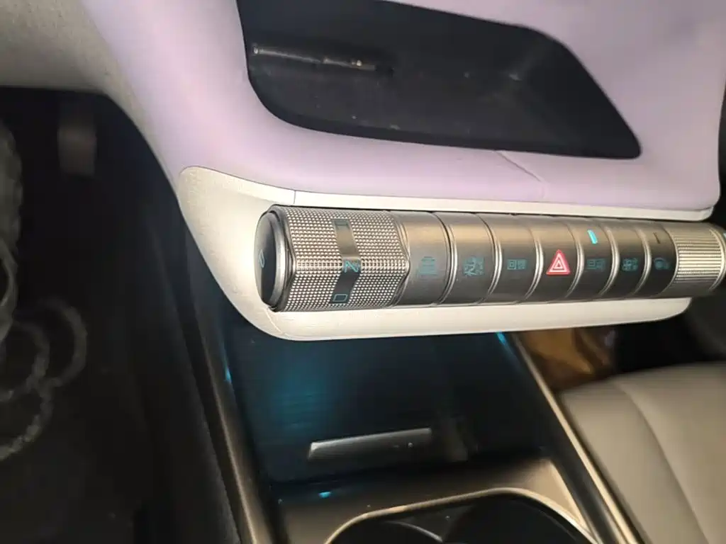 BYD Dolphin — миниатюра 14