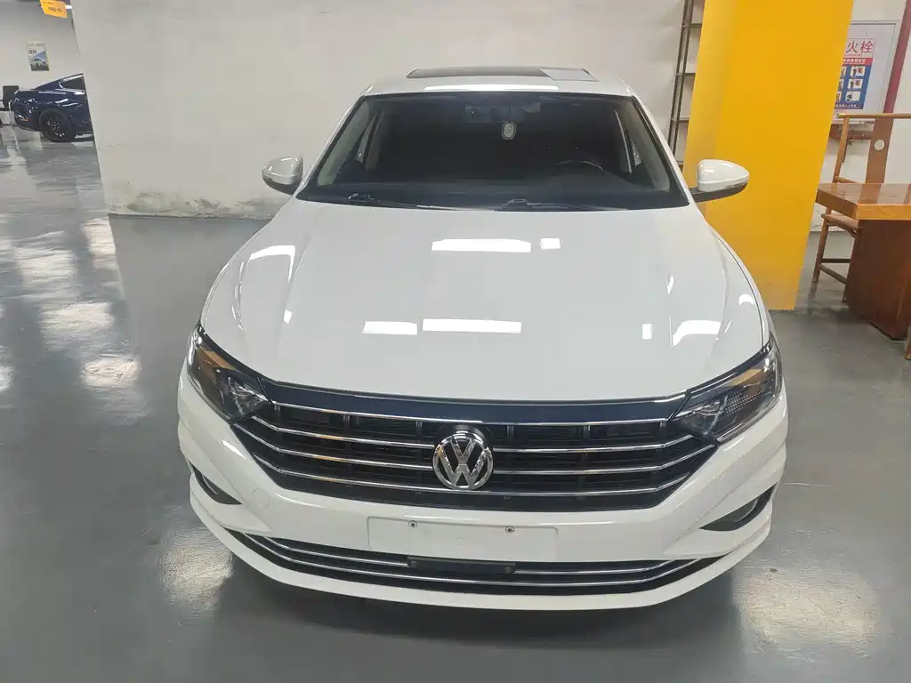 Volkswagen Sagitar — миниатюра 2