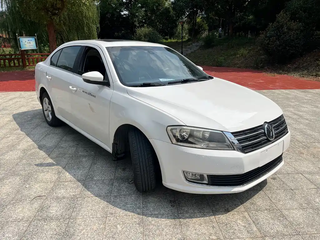 Volkswagen Lavida — миниатюра 3