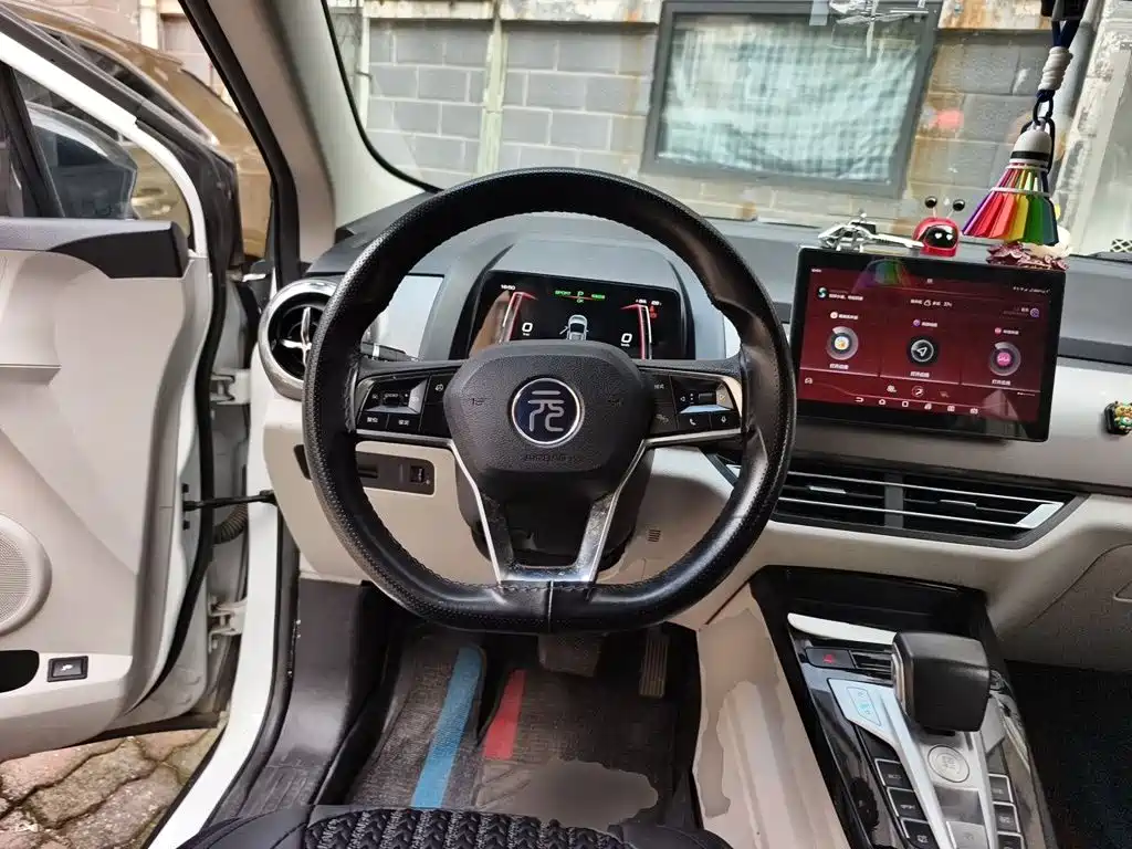BYD Yuan Pro — миниатюра 6