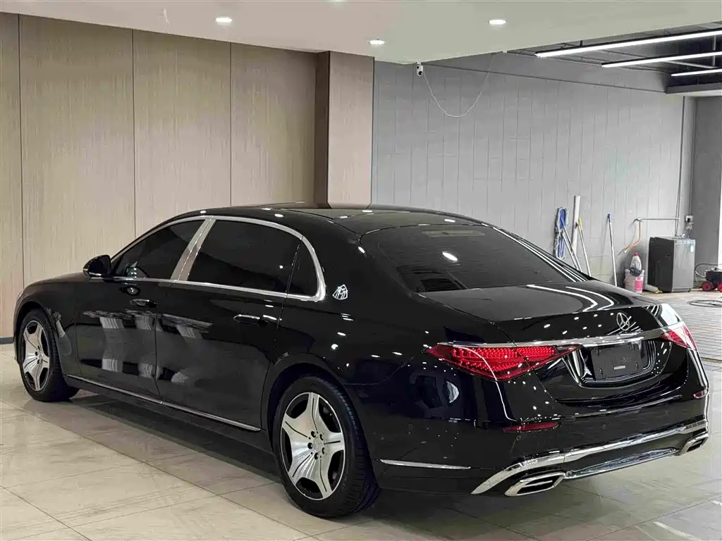 Mercedes-Benz S-Class — миниатюра 8