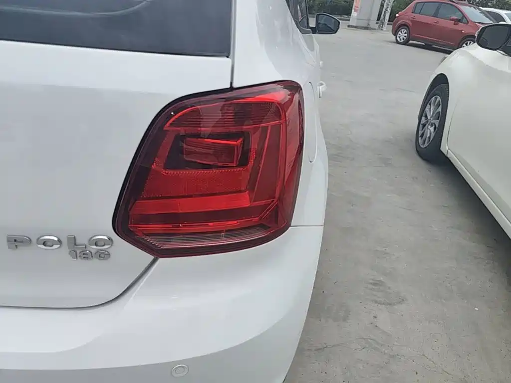 Volkswagen Polo — миниатюра 8