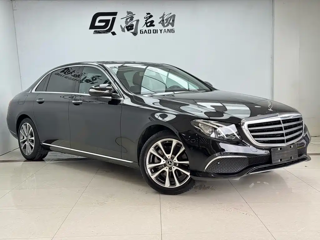Mercedes-Benz E-Class — миниатюра 3