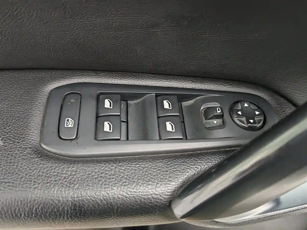 Peugeot 308S 2015 1.2T AT