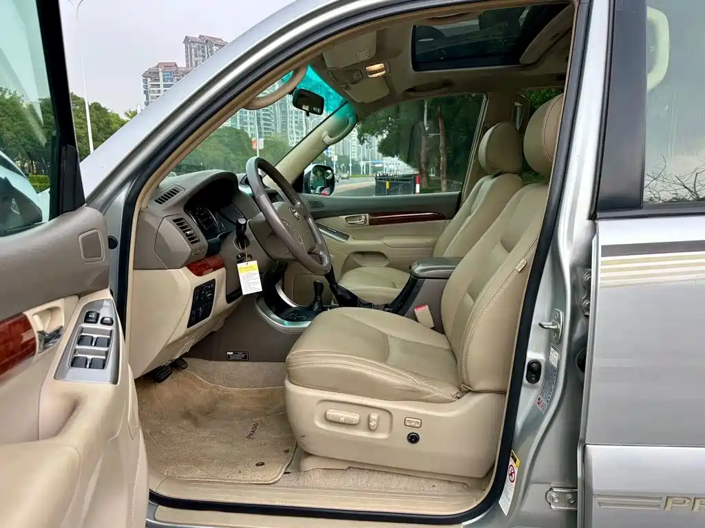 Toyota Prado — миниатюра 6