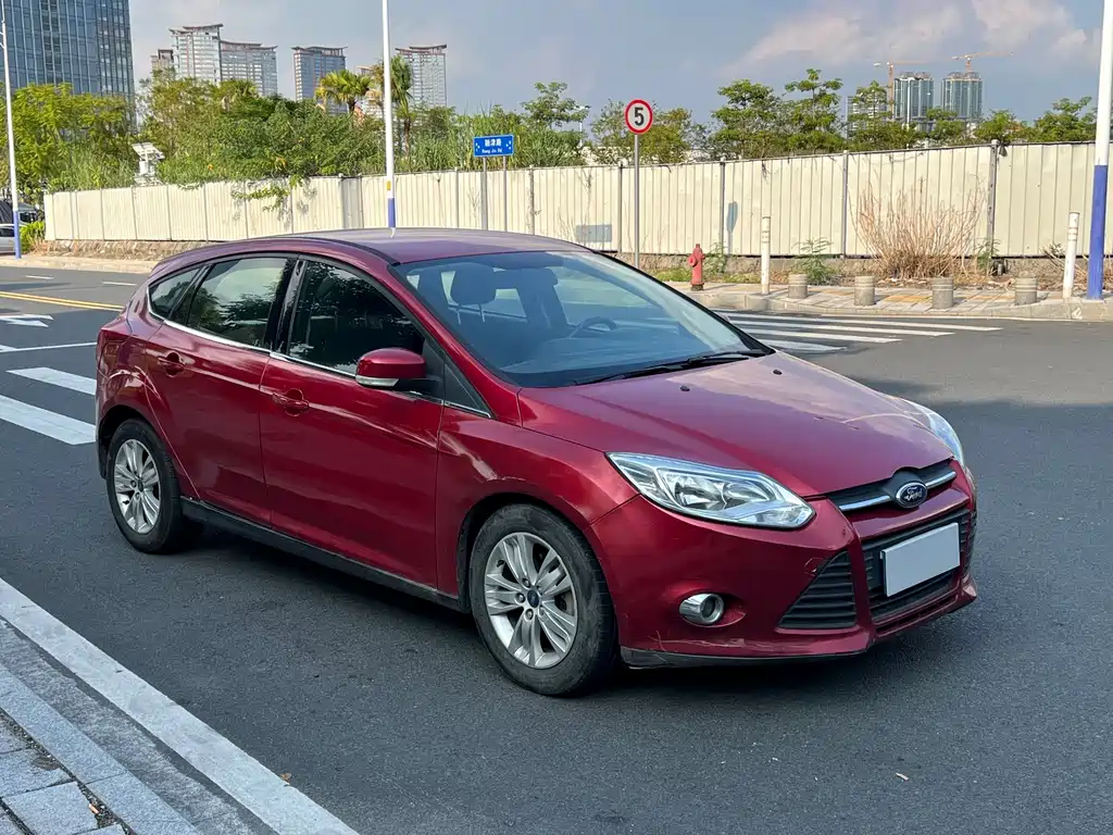 Ford Focus — миниатюра 3