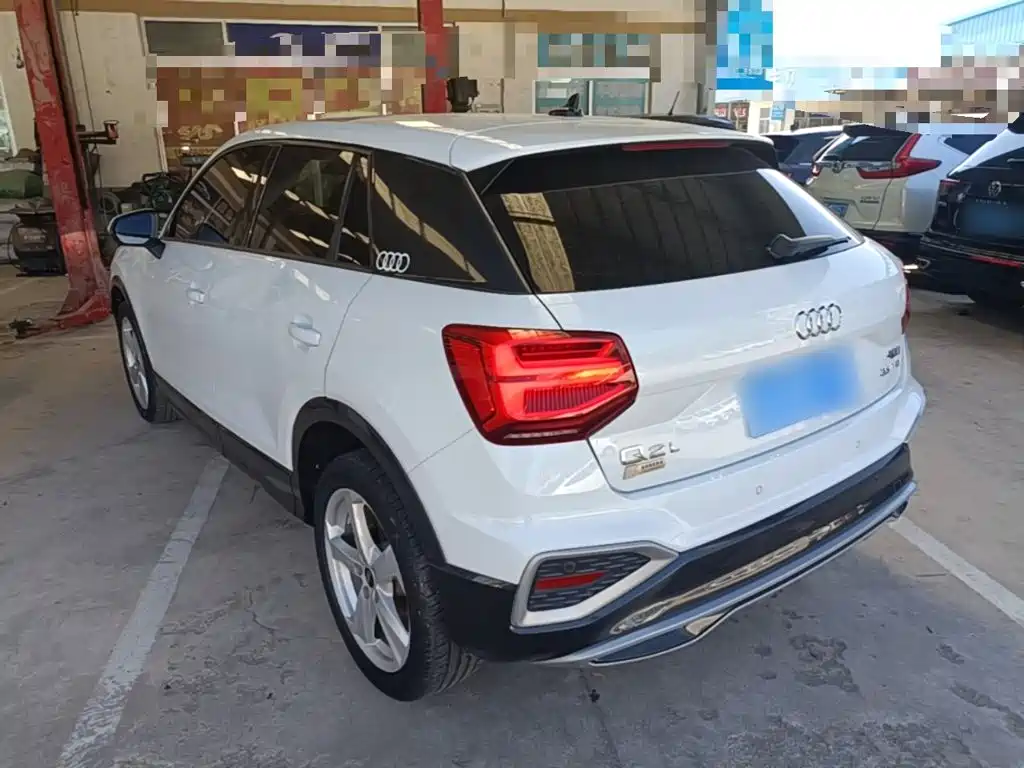 Audi Q2L — миниатюра 5