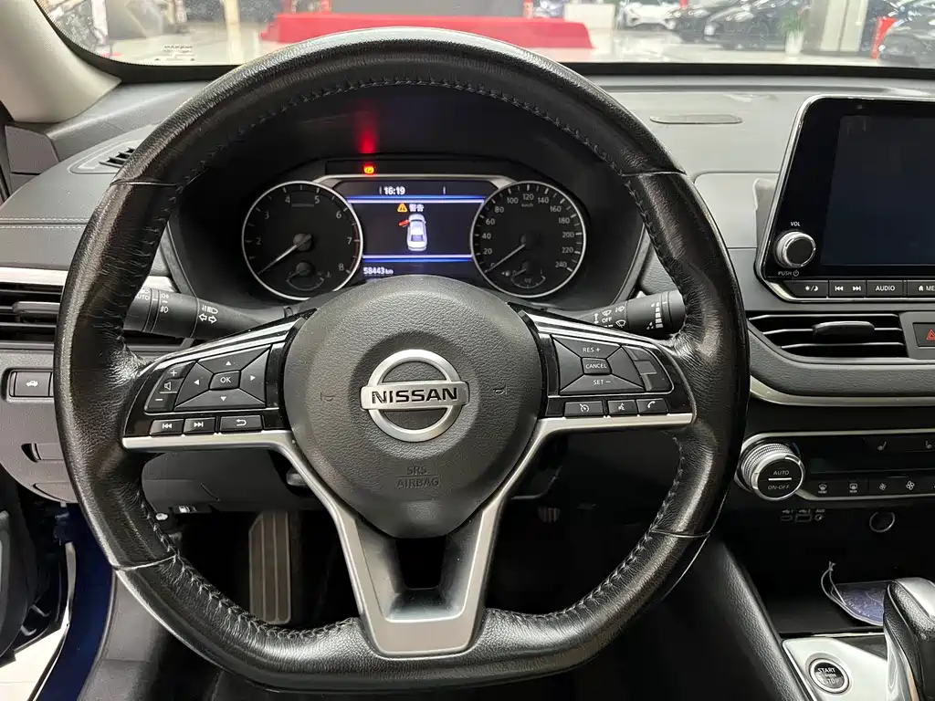 Nissan Teana — миниатюра 8