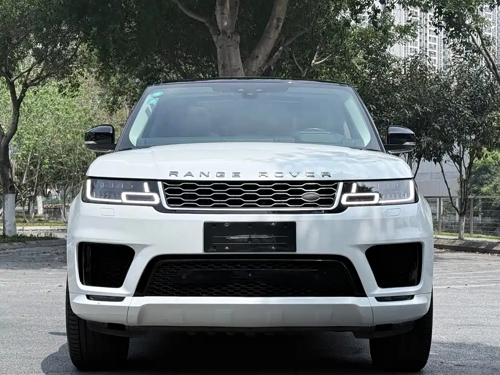 Land Rover Range Rover Sport 2020 3.0 L6 SE
