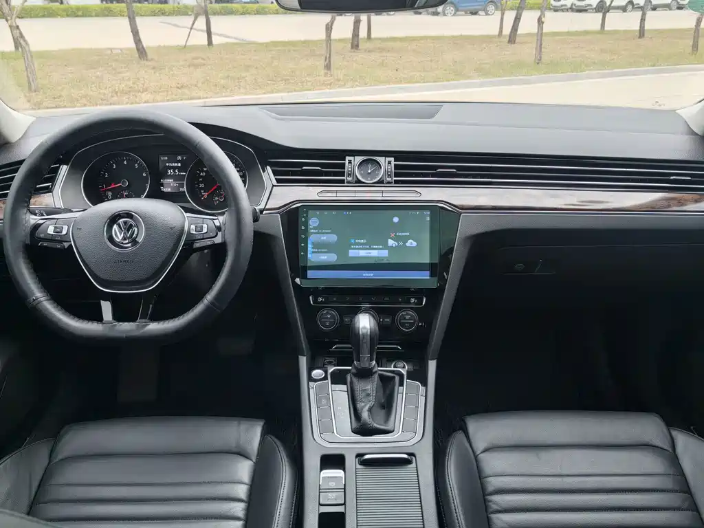 Volkswagen Magotan — миниатюра 8