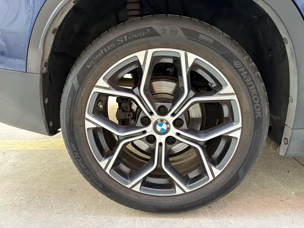 BMW X1 — миниатюра 21