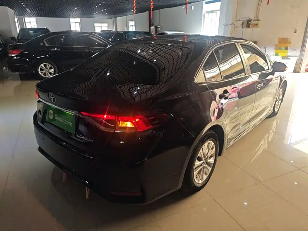 Toyota Corolla — миниатюра 7