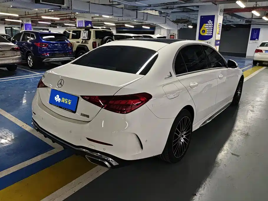 Mercedes-Benz C-Class — миниатюра 3