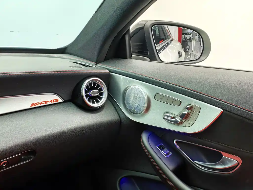 MERCEDES-BENZ C CLASS AMG