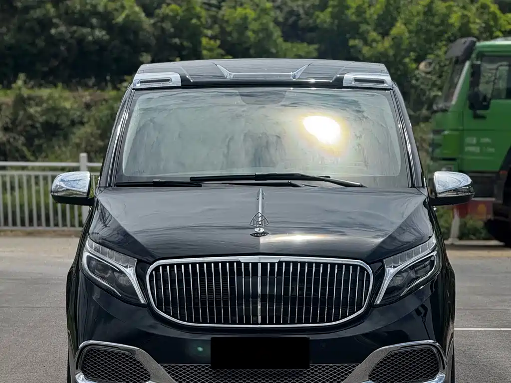 Mercedes-Benz Vito 2023