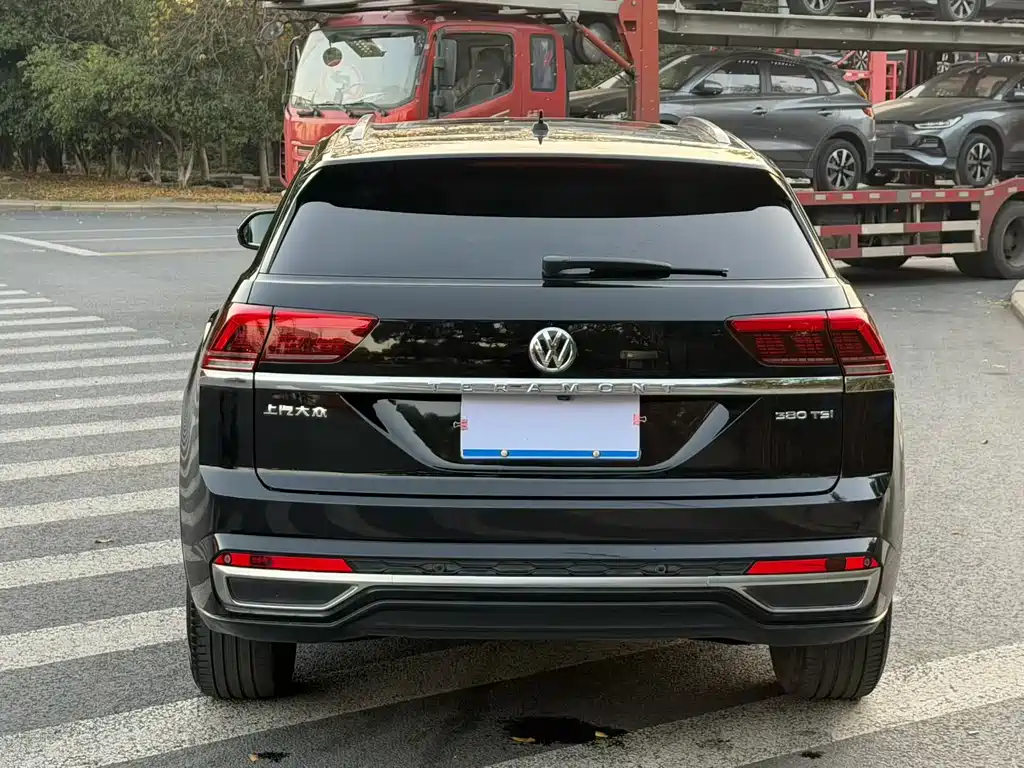 VOLKSWAGEN TOURANG