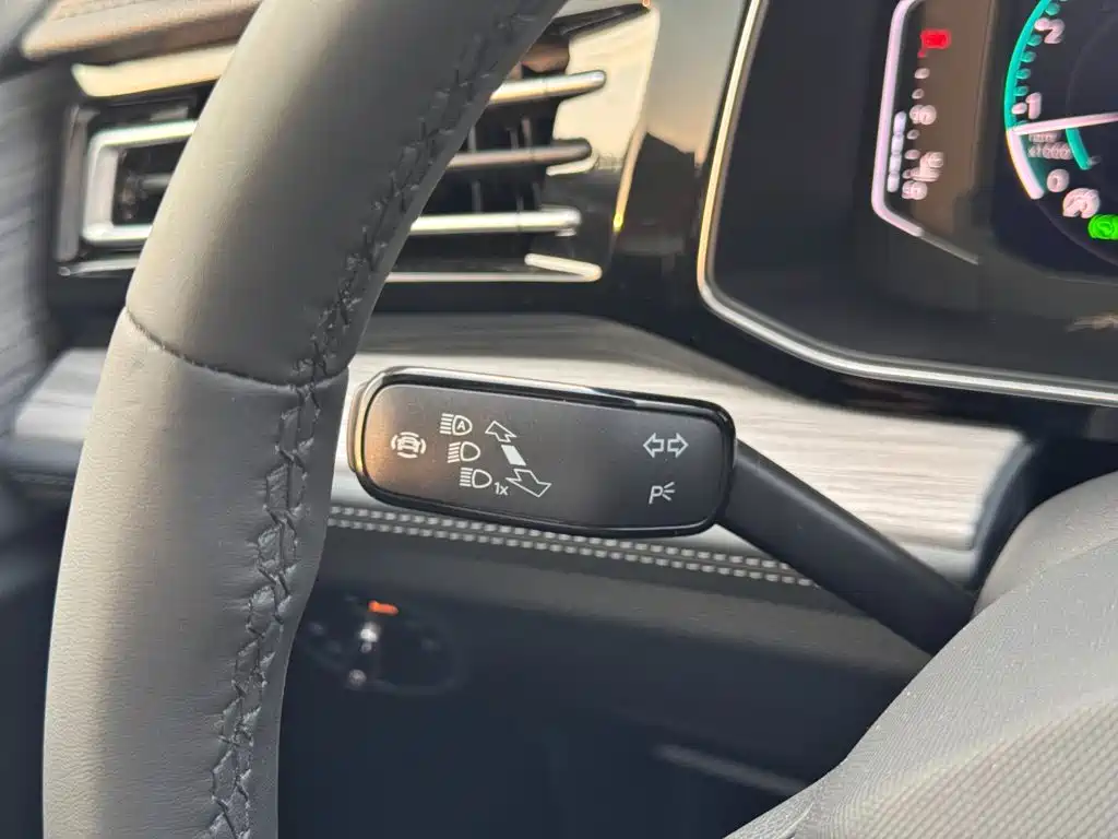 Volkswagen Sagitar — миниатюра 29