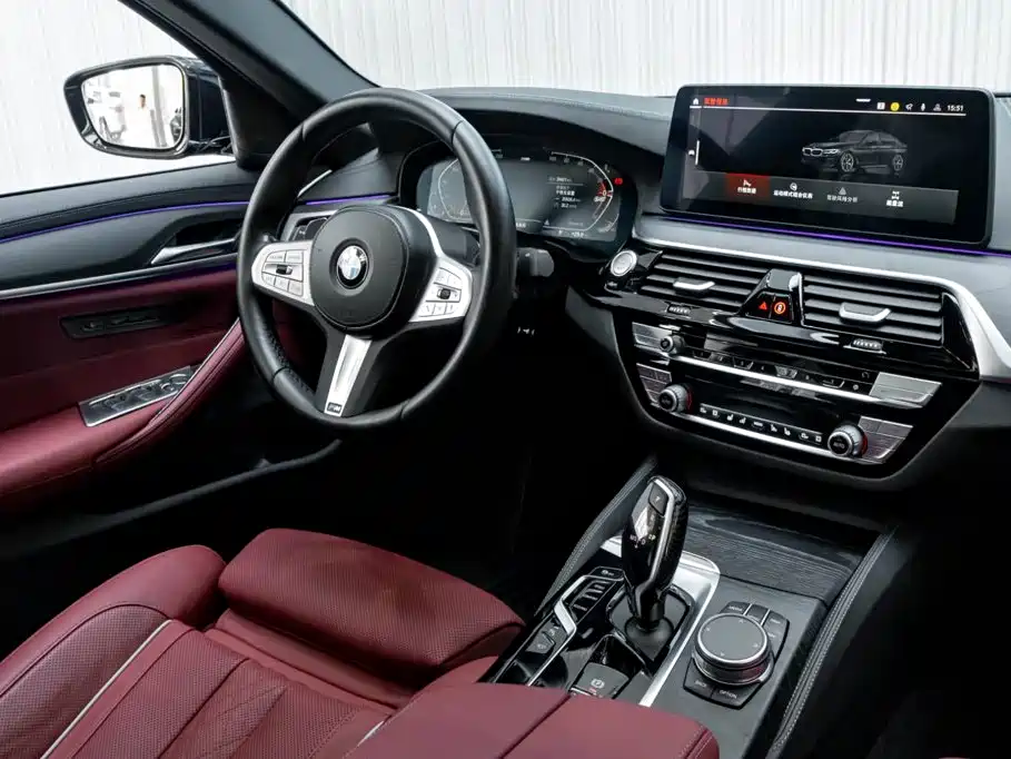 BMW 5 Series — миниатюра 27