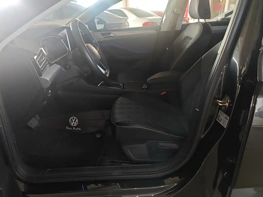Volkswagen Sagitar — миниатюра 12