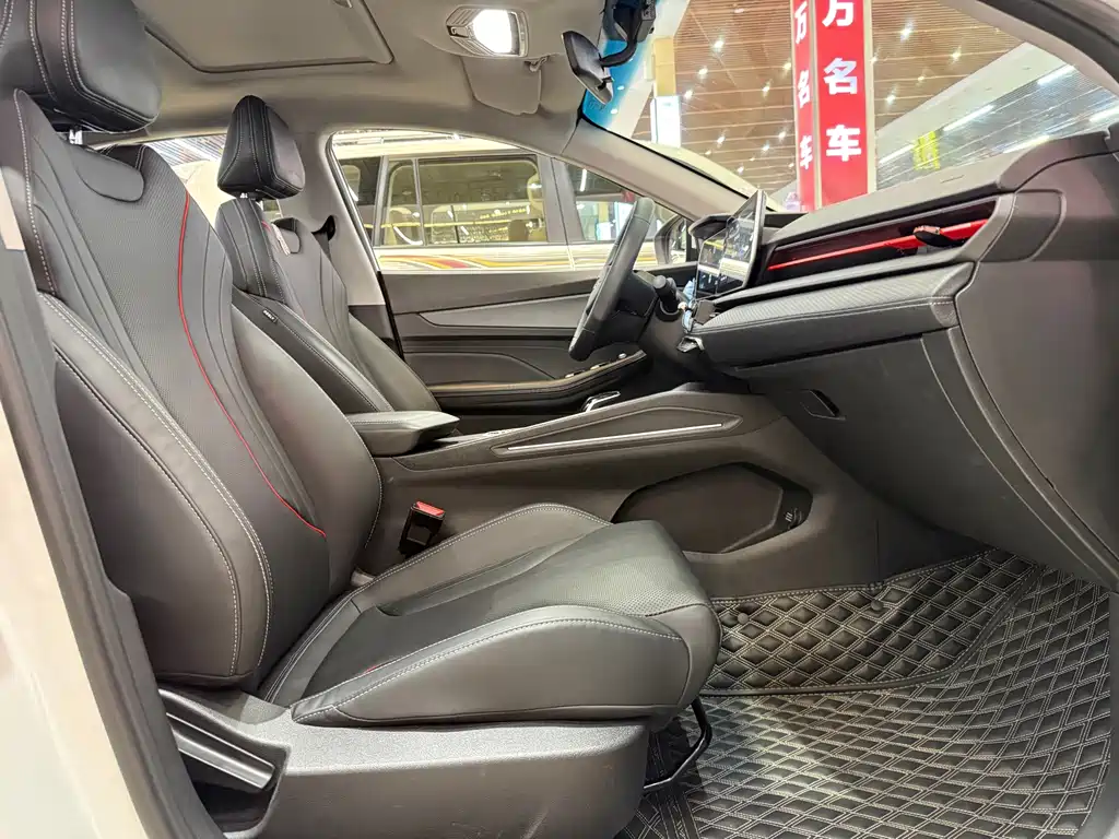Geely Binrui — миниатюра 25