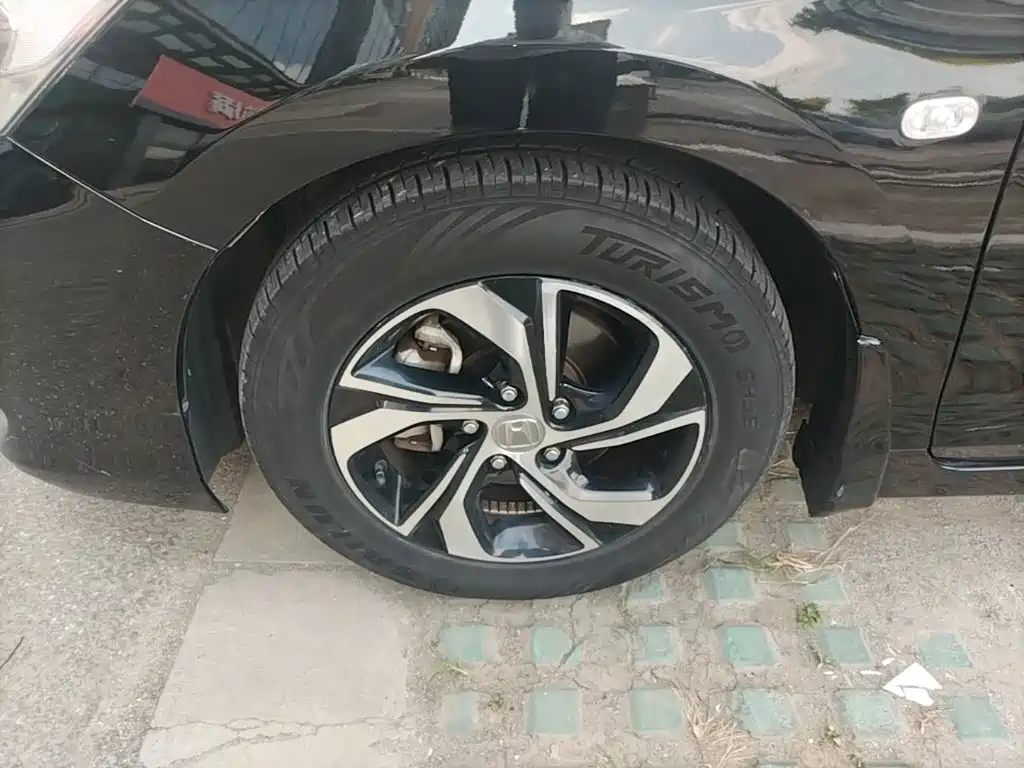Honda Accord — миниатюра 23