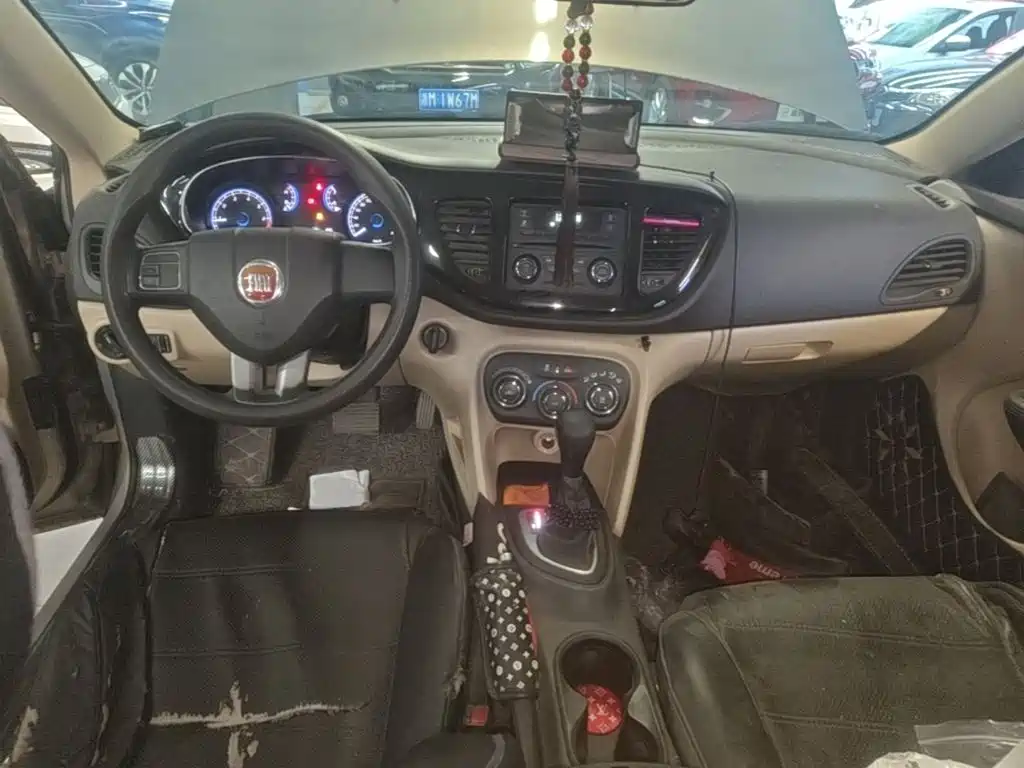 Fiat Viaggio — миниатюра 10