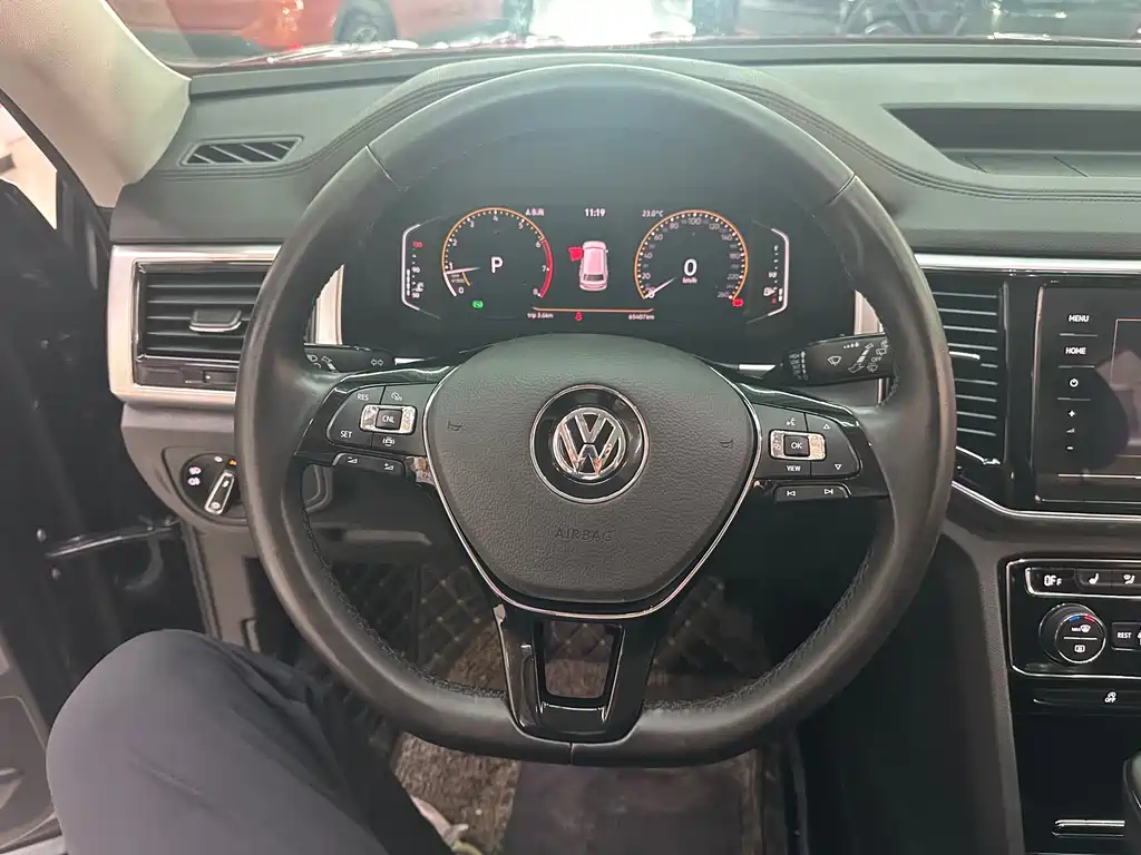 Volkswagen Teramont — миниатюра 22