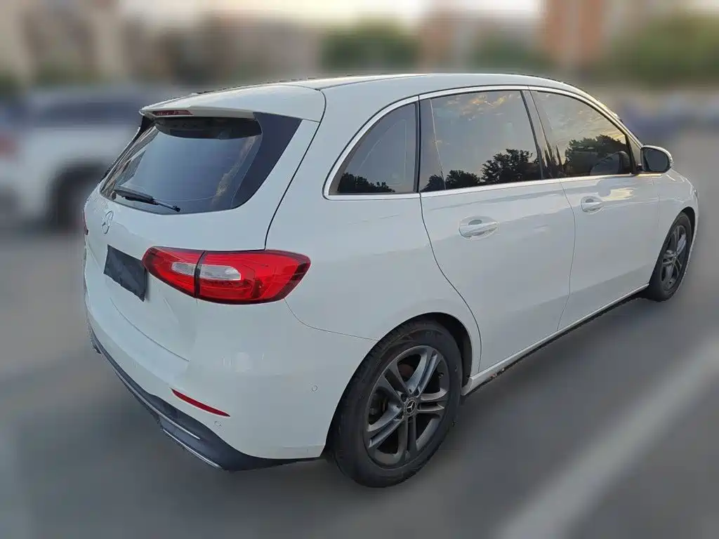 Mercedes-Benz B-Class — миниатюра 4