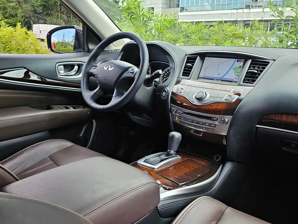 Infiniti QX60 (Import) — миниатюра 5