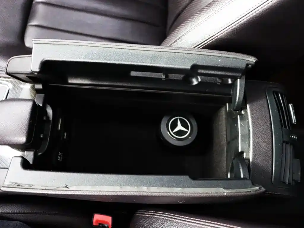 Mercedes-Benz CLS — миниатюра 16