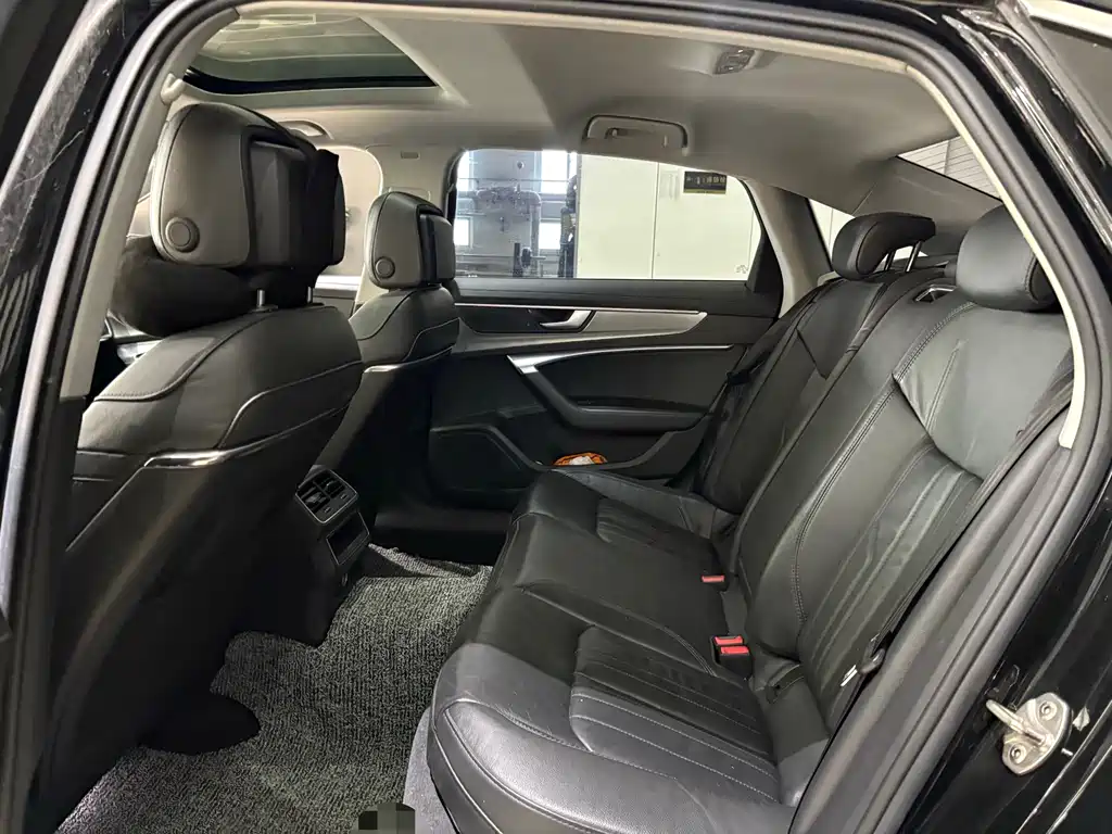 Audi A6L 2021 40 TFSI Luxury