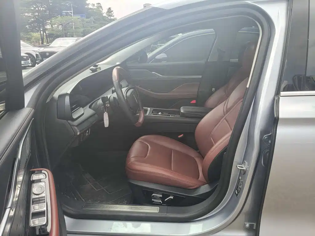 Lincoln Z — миниатюра 8