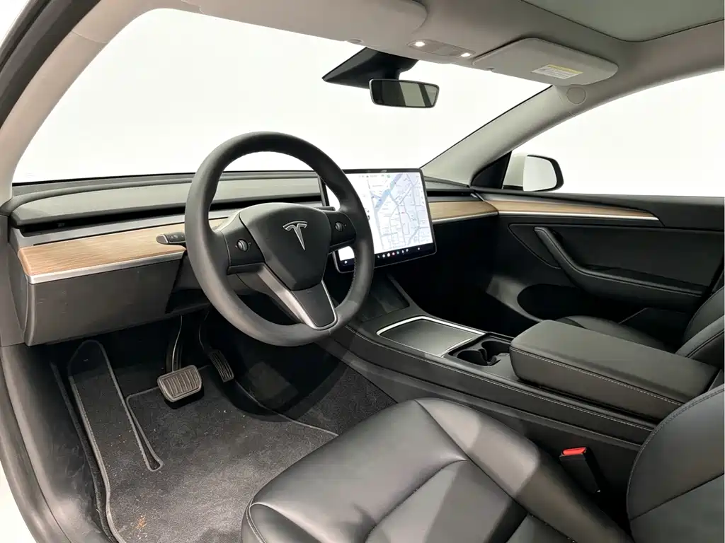 Tesla Model Y 2021 3D7