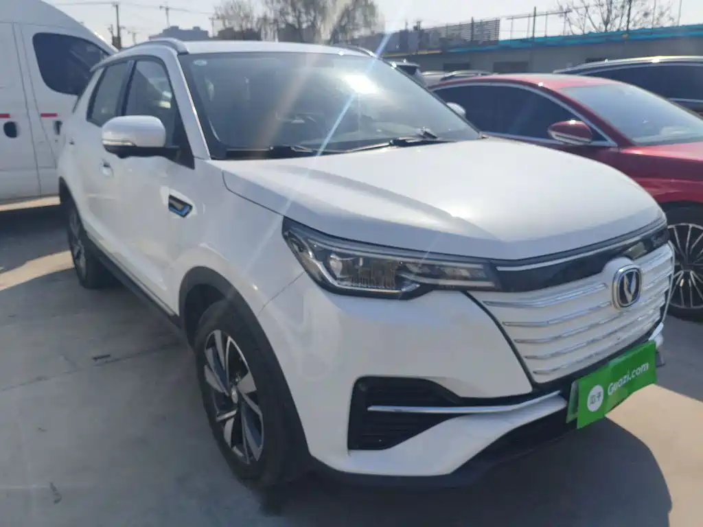 Changan CS55 EV — миниатюра 4