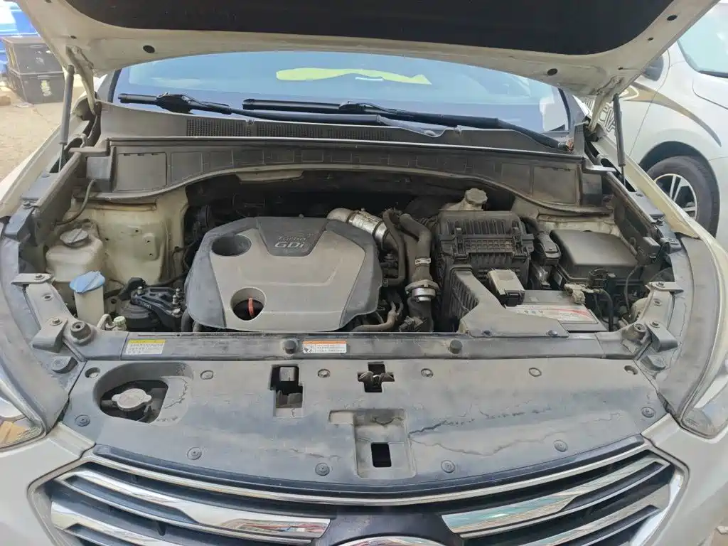Hyundai Santa Fe — миниатюра 11