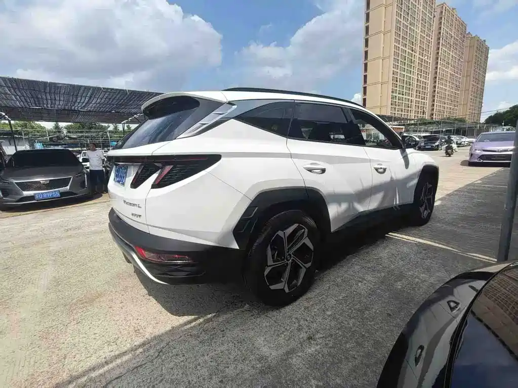 Hyundai Tucson — миниатюра 2