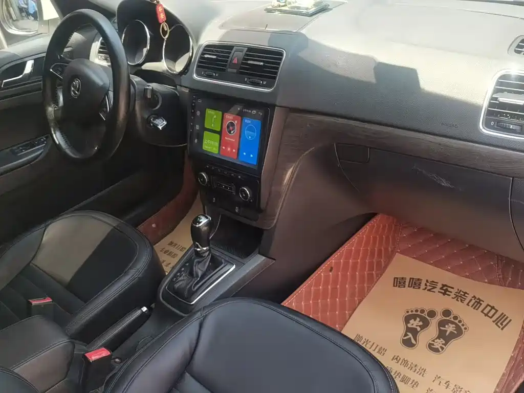 Skoda Yeti — миниатюра 8