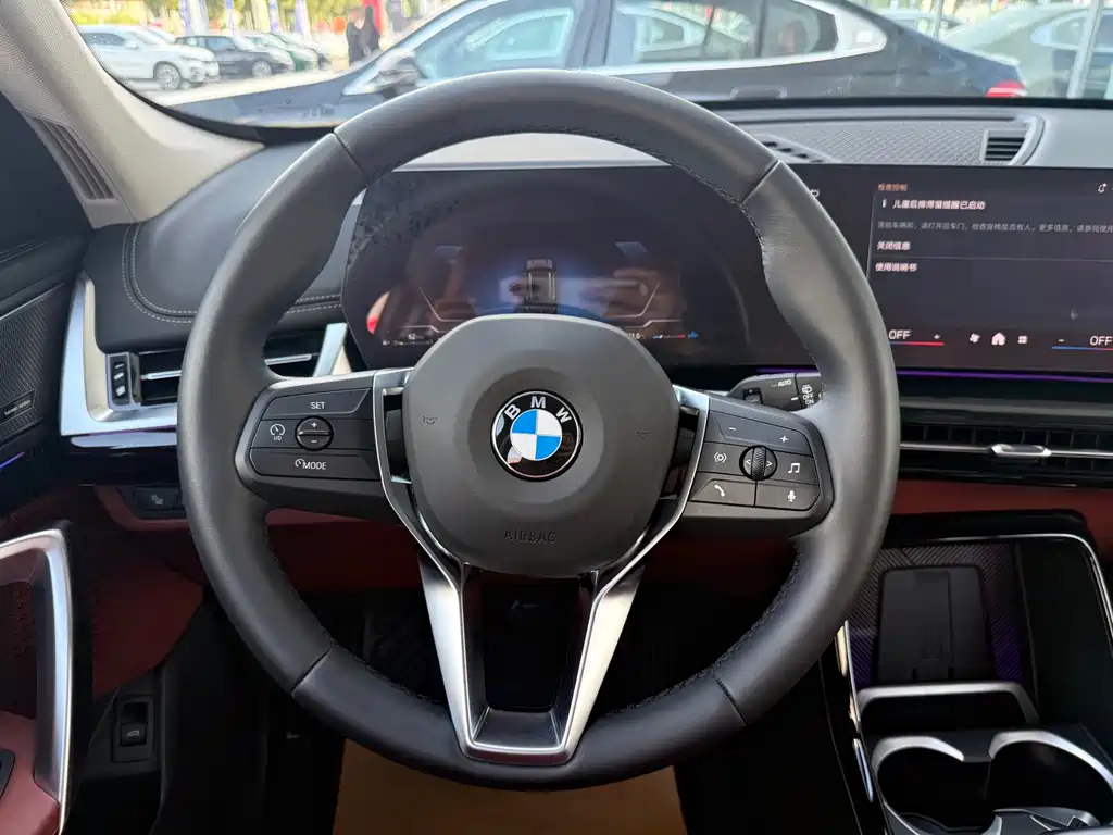 BMW X1 — миниатюра 6