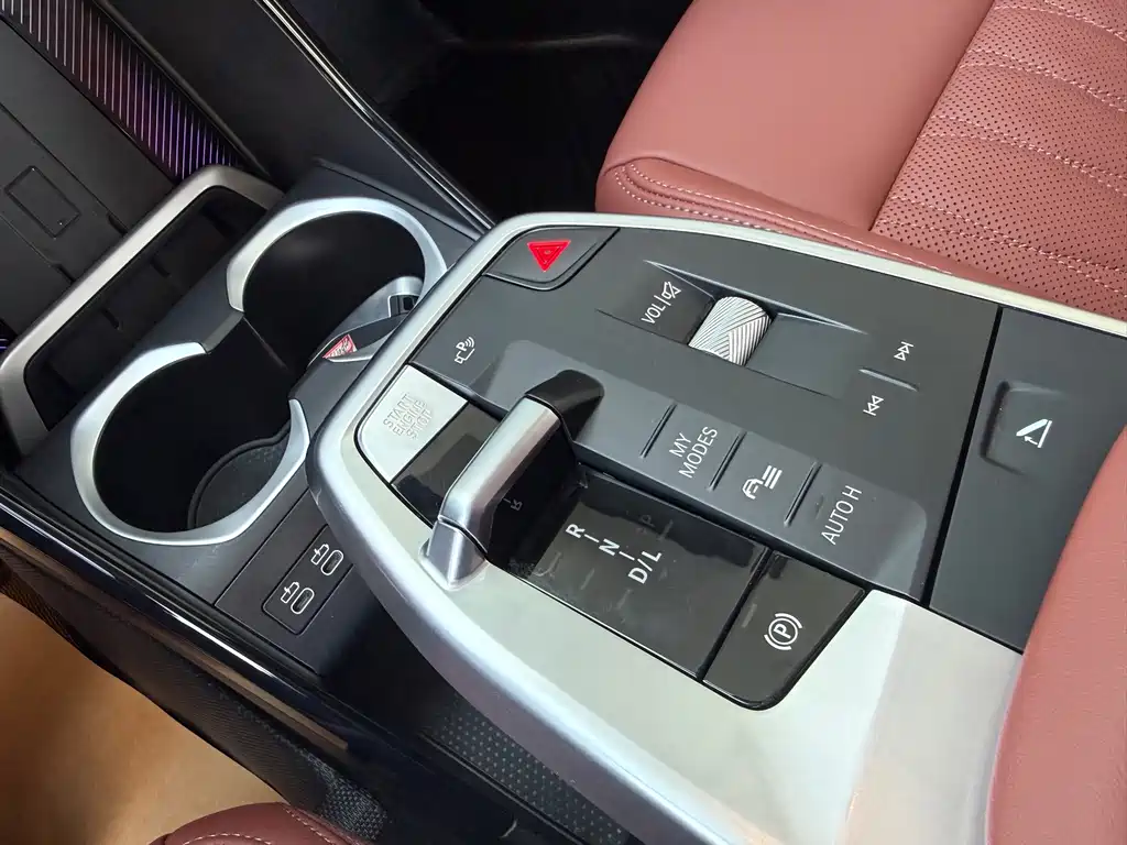 BMW X1 — миниатюра 10