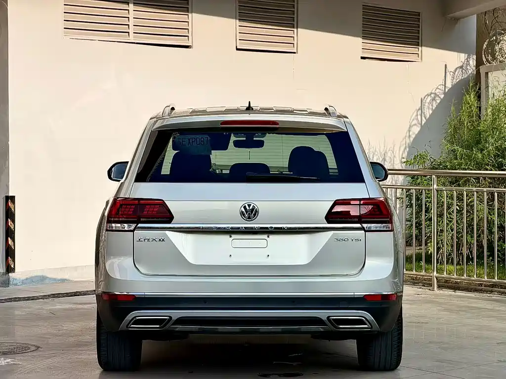 Volkswagen Teramont — миниатюра 9