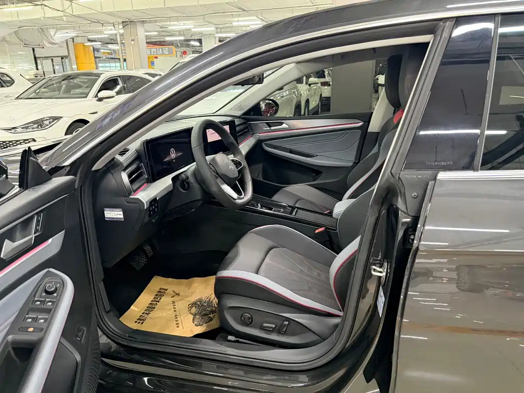Volkswagen Lamando — миниатюра 11
