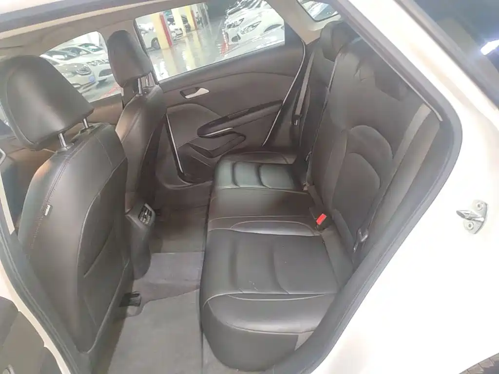 Chevrolet Monza — миниатюра 17