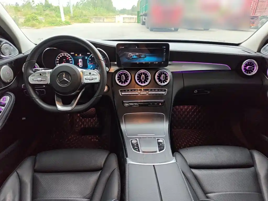 Mercedes-Benz C-Class — миниатюра 10