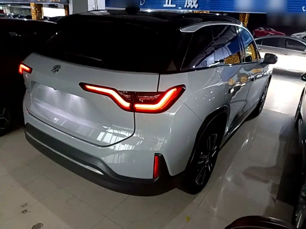 NIO ES6 — миниатюра 5