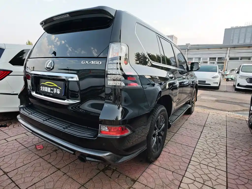 Lexus GX — миниатюра 13