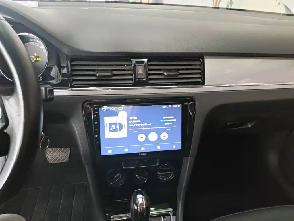Volkswagen Bora — миниатюра 13