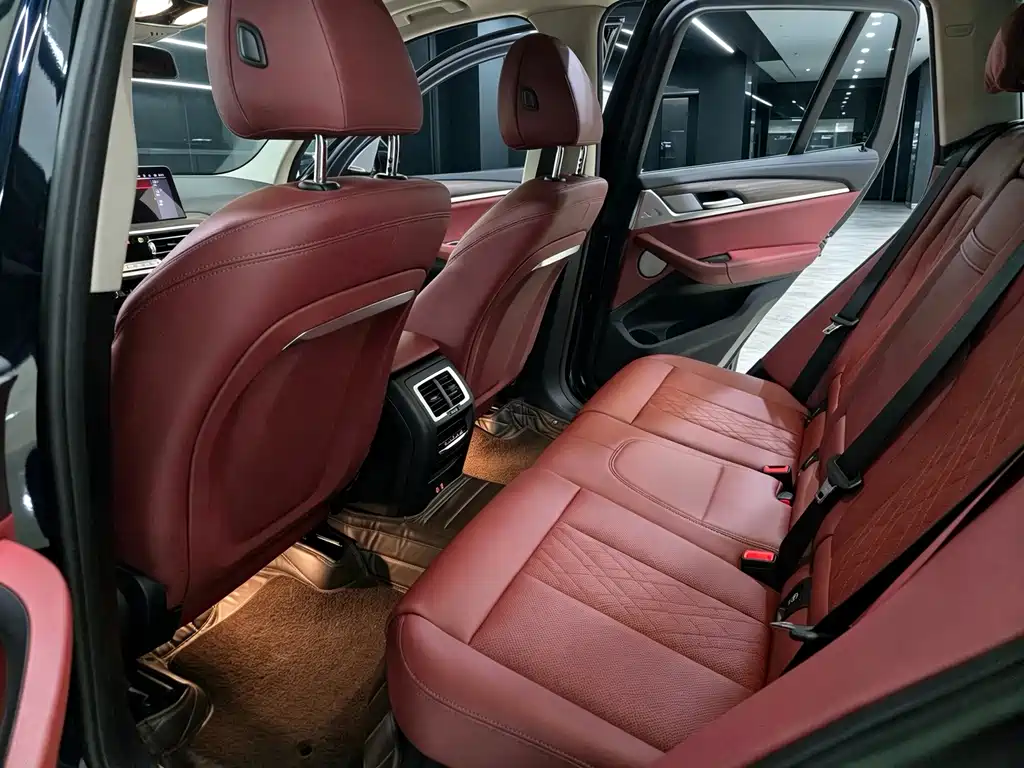 BMW X3 — миниатюра 6