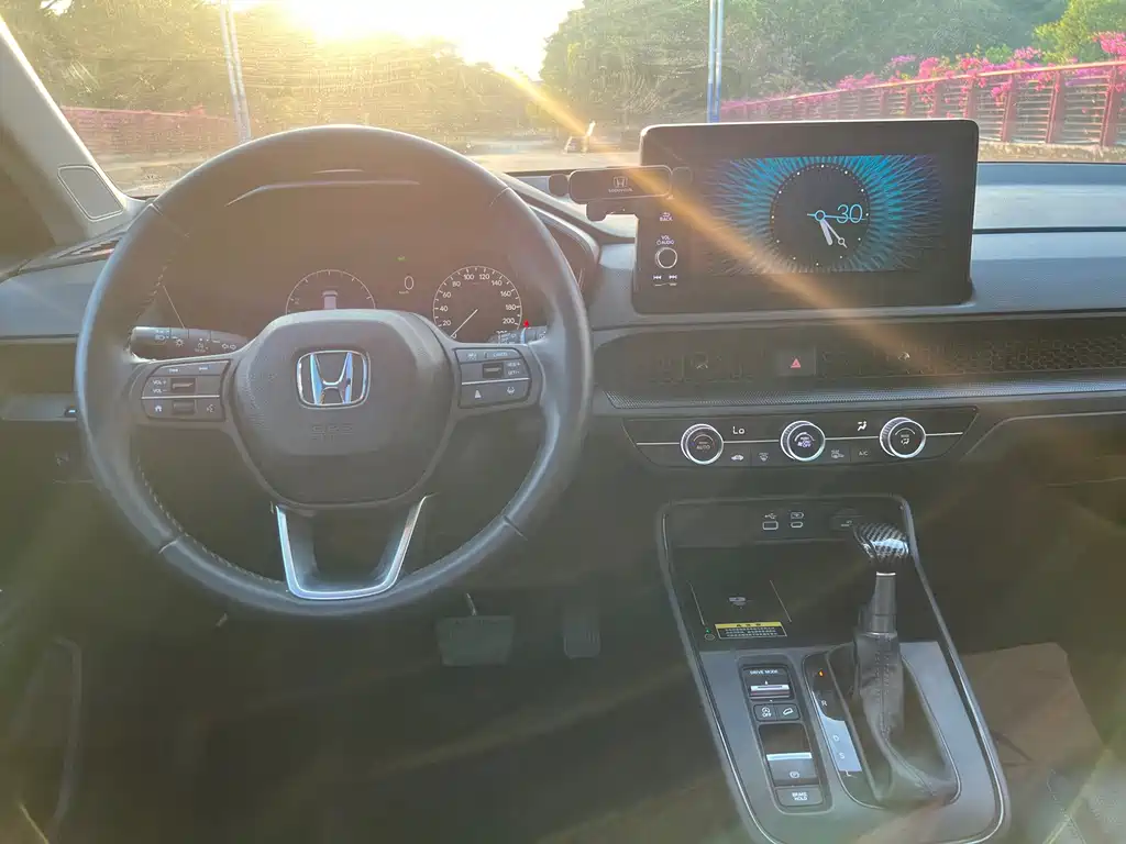 Honda CR-V — миниатюра 16