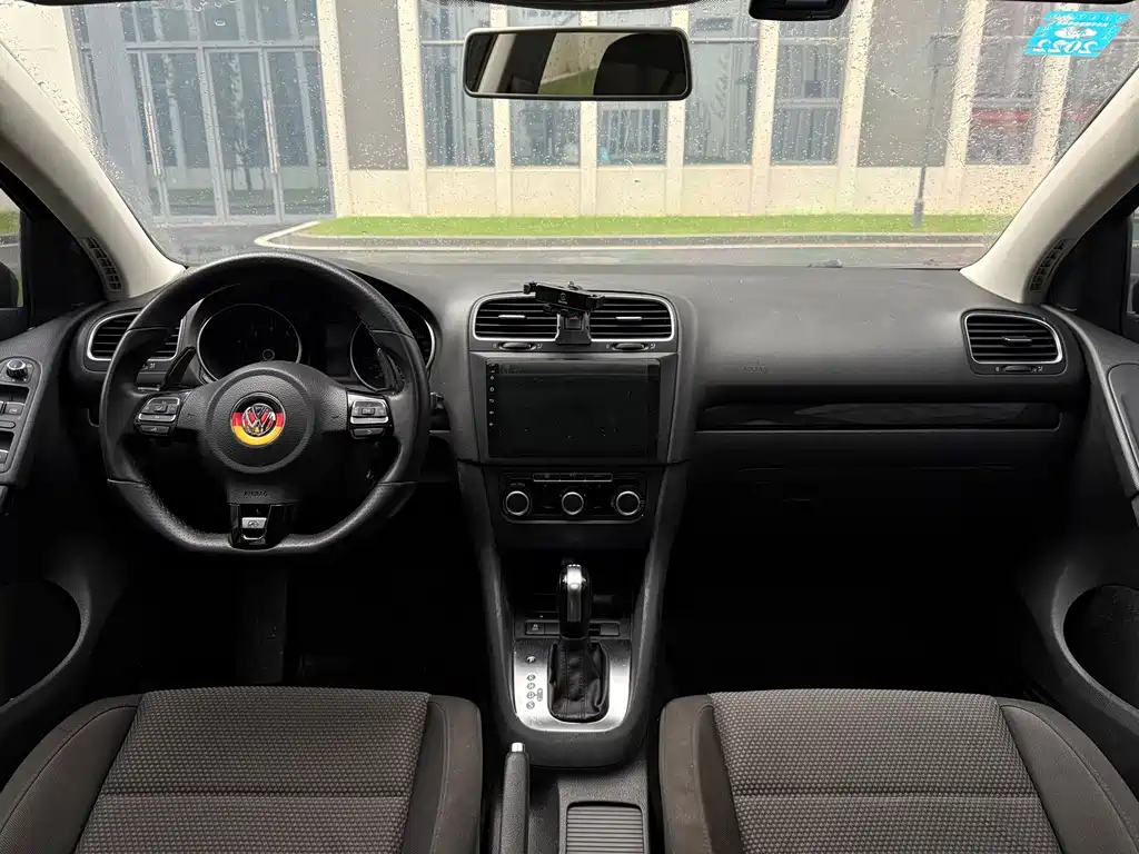 Volkswagen Golf — миниатюра 8