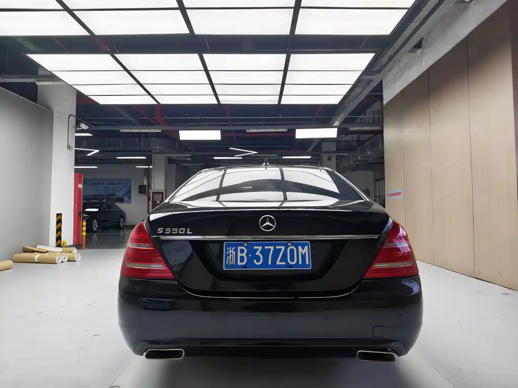 Mercedes-Benz S-Class — миниатюра 26